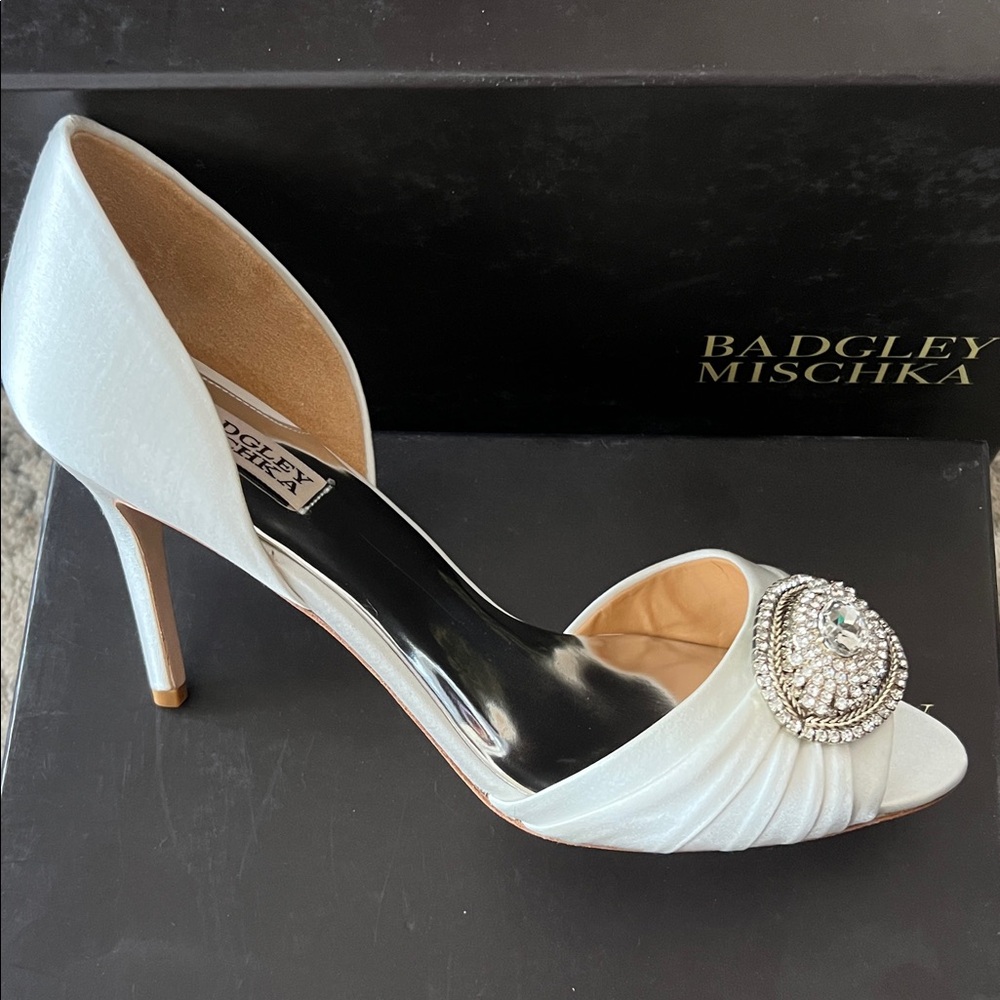 Badgley Mischka Ivory Heels with Crystal Embellishment